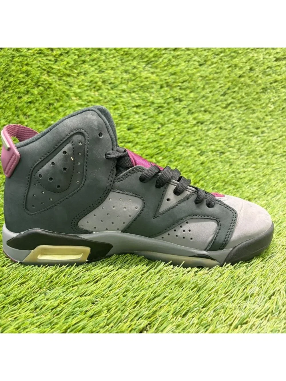Nike Air Jordan 6 Retro GS Bordeaux Gray Boys Size 6Y Basketball Shoes Sneakers